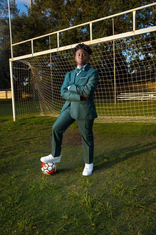 Senior photography by Swavey Shots